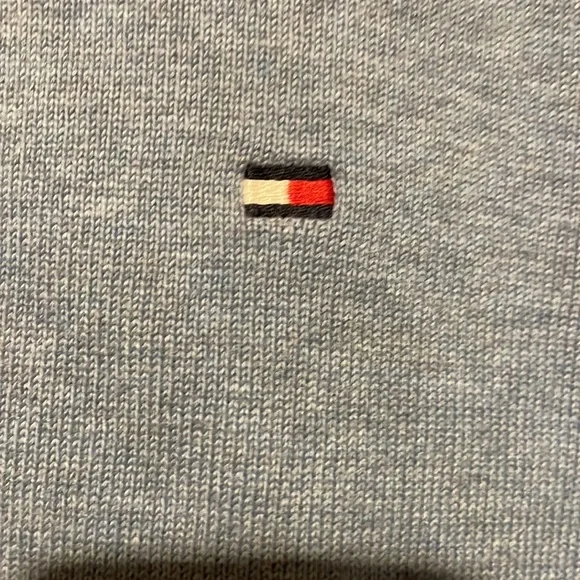 Tommy Hilfilger Sweater Large - Picture 3 of 4
